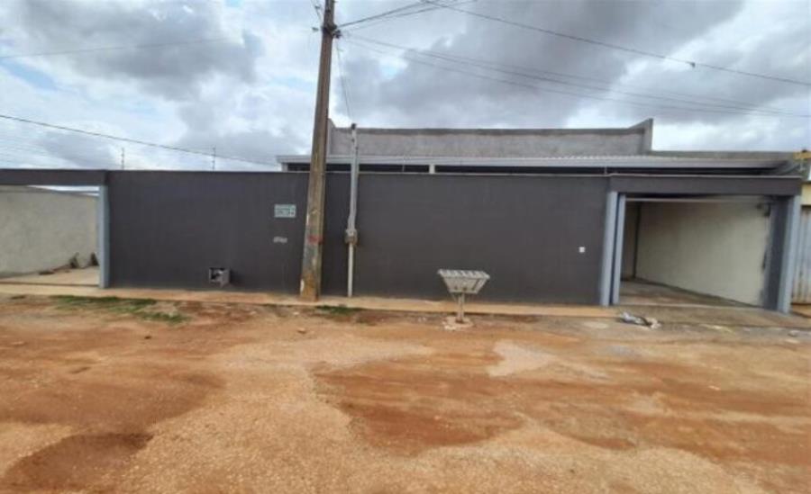Águas Lindas de Goiás/GO - Chácaras Coimbra - Casa com 113m²