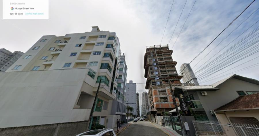 Itapema/SC - Meia Praia - Apartamento com 72m² Leilão Banco Inter, localizado em Itapema - SC, bairro Meia Praia