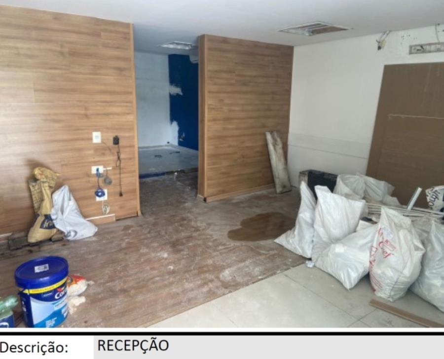 Taboão da Serra/SP - Parque Santos Dumont - Prédio comercial com 300m² Leilão Banco Inter, localizado em Taboão Da Serra - SP, bairro Parque Santos Dumont