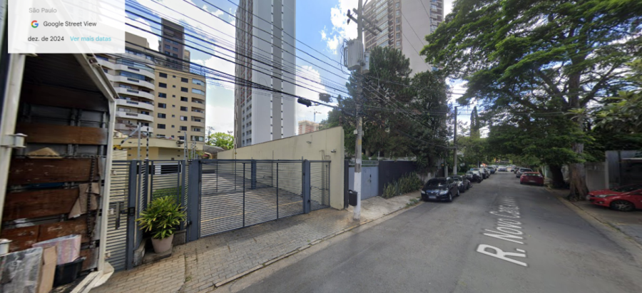 São Paulo/SP – Jardim das Acácias – Cobertura com 246m² Leilão Banco Inter, localizado em São Paulo - SP
