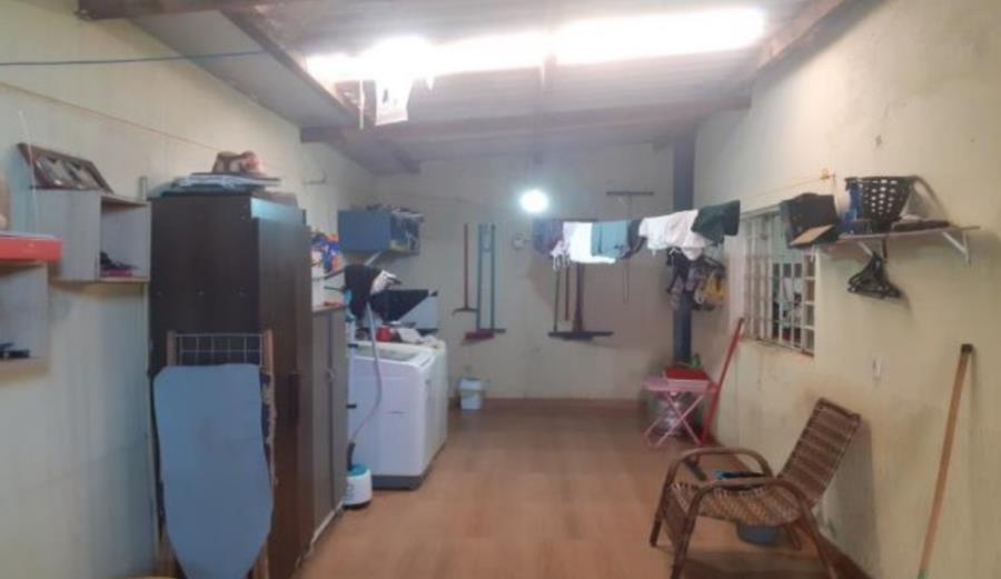 Águas Lindas de Goiás/GO - Jardim Brasília III - Casa com 325m² Leilão Banco Inter, localizado em Águas Lindas De Goiás - GO, bairro Jardim Brasília Ii