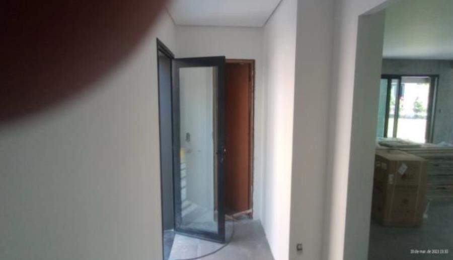 Pelotas/RS - Laranjal - Casa com 375m² Leilão Banco Inter, localizado em Pelotas - RS, bairro Laranjal