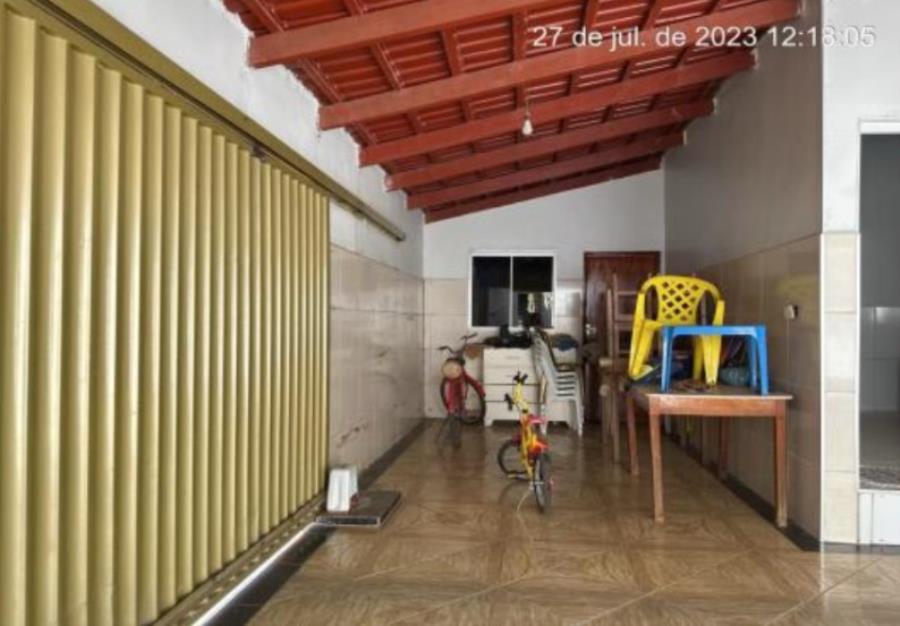 Rianápolis/GO - Setor Arlindo Silva - Casa com 294m² Leilão Banco Inter, localizado em Rianápolis - GO, bairro Setor Arlindo Silva