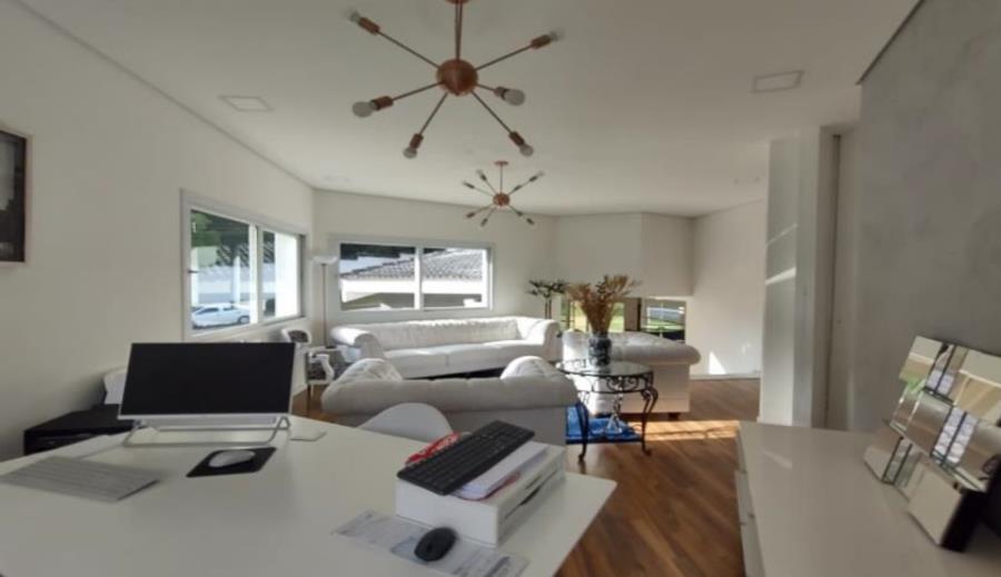 Santana de Parnaíba/SP - Alphaville Residencial 10 - Casa com 393m² Leilão Banco Inter, localizado em Santana De Parnaíba - SP