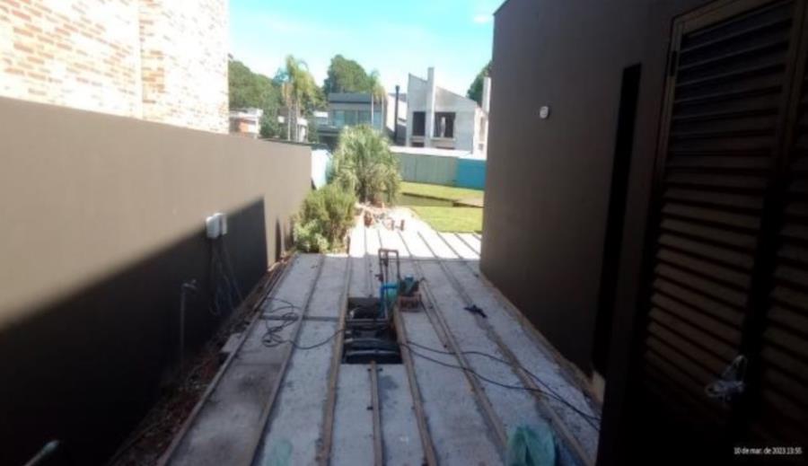 Pelotas/RS - Laranjal - Casa com 375m² Leilão Banco Inter, localizado em Pelotas - RS, bairro Laranjal