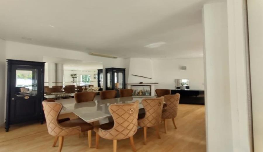 Santana de Parnaíba/SP - Alphaville Residencial 10 - Casa com 393m² Leilão Banco Inter, localizado em Santana De Parnaíba - SP