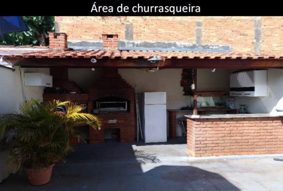 Amparo/SP - Ribeirão - Casa com 120m² Leilão Banco Inter, localizado em Amparo - SP, bairro Parque Rodrigues