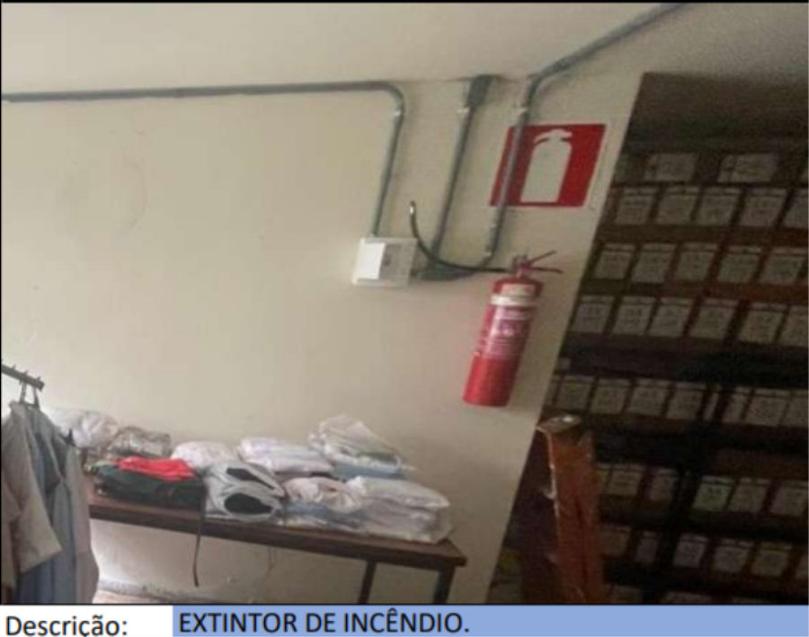 Belo Horizonte/MG - Nova Floresta - Prédio comercial Particular, localizado em Belo Horizonte - MG