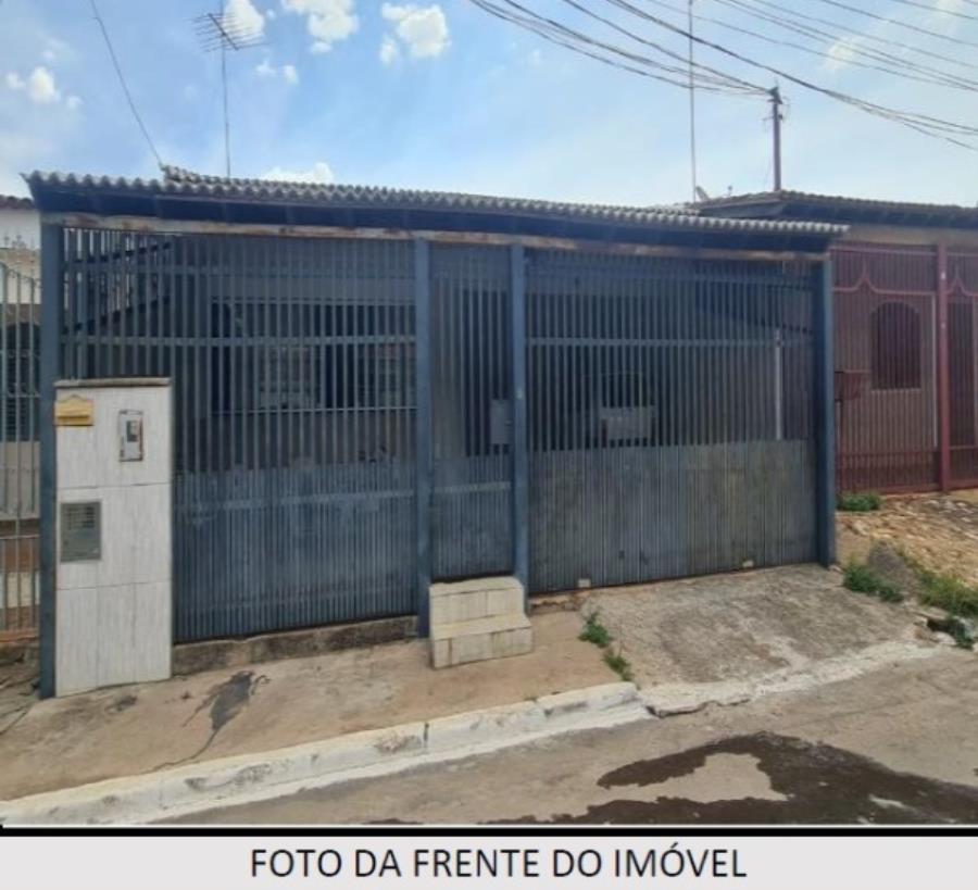 Brasília/DF - Taguatinga - Casa com 170m² Leilão Banco Inter, localizado em Brasília - DF, bairro Taguatinga