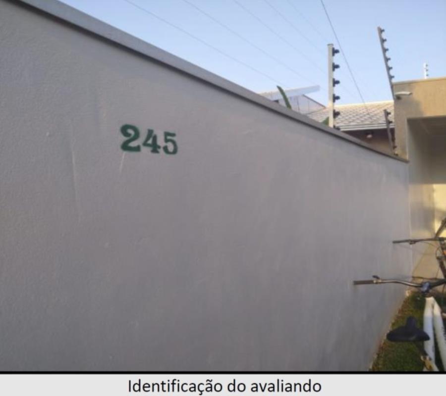 Sapezal/MT - Loteamento Cidezal VII - Casa com 77m² Leilão Banco Inter, localizado em Sapezal - MT, bairro Loteamento Cidezal VII