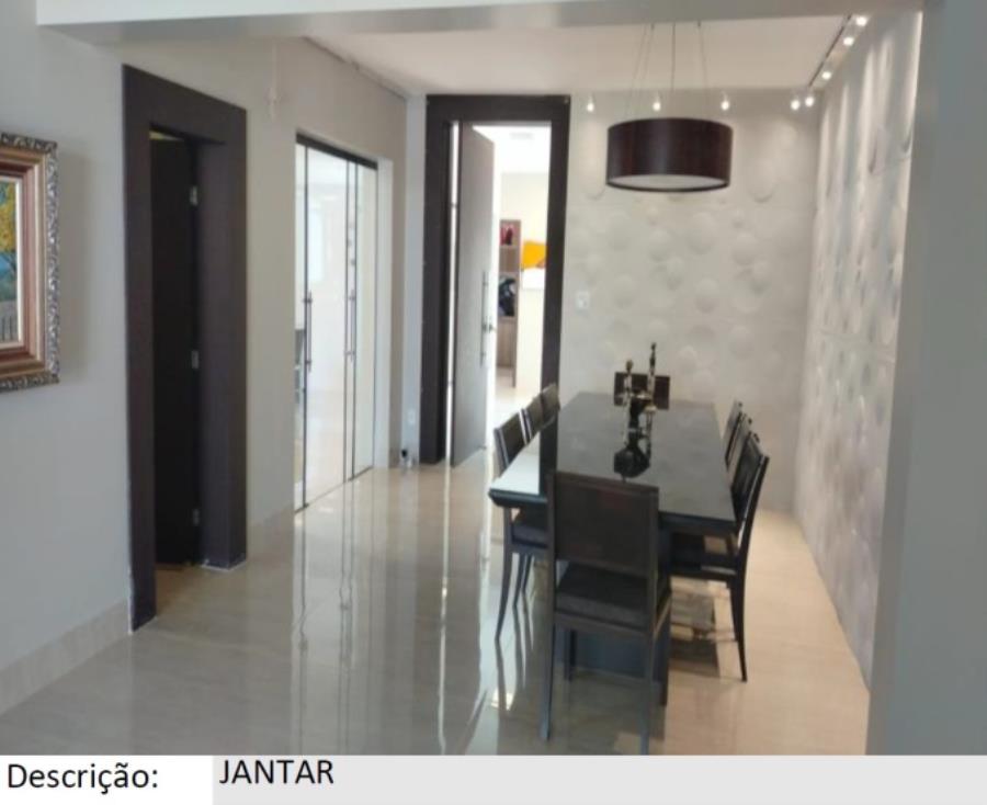 Patos de Minas/MG - Alto dos Caiçaras - Casa com 790m² Leilão Banco Inter, localizado em Patos De Minas - MG, bairro Alto dos Caiçaras