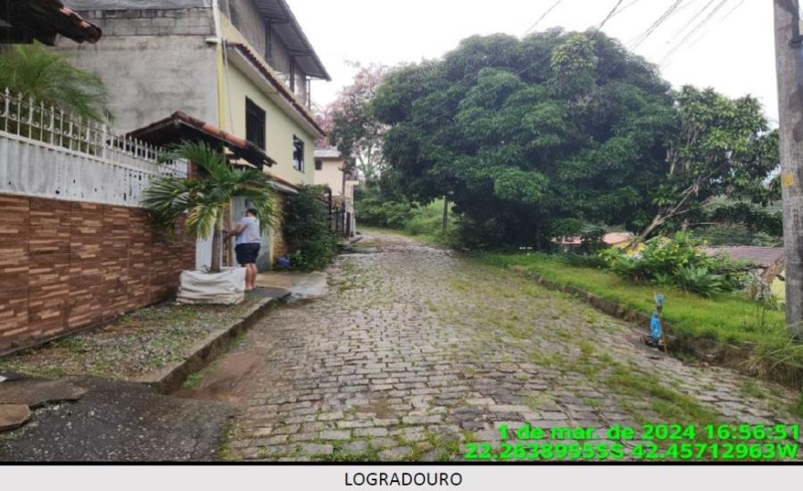 Nova Friburgo/RJ - Amparo - Casa em área com 171m² Leilão Banco Inter, localizado em Nova Friburgo - RJ, bairro Amparo