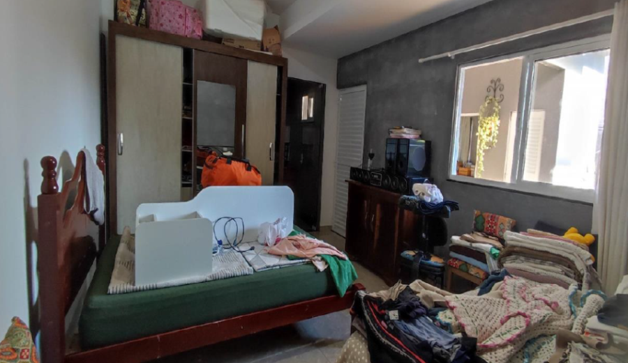 Foz do Iguaçu/PR - Loteamento Porto Dourado - Casa com 336m² Leilão Banco Inter, localizado em Foz Do Iguaçu - PR, bairro Loteamento Porto Dourado