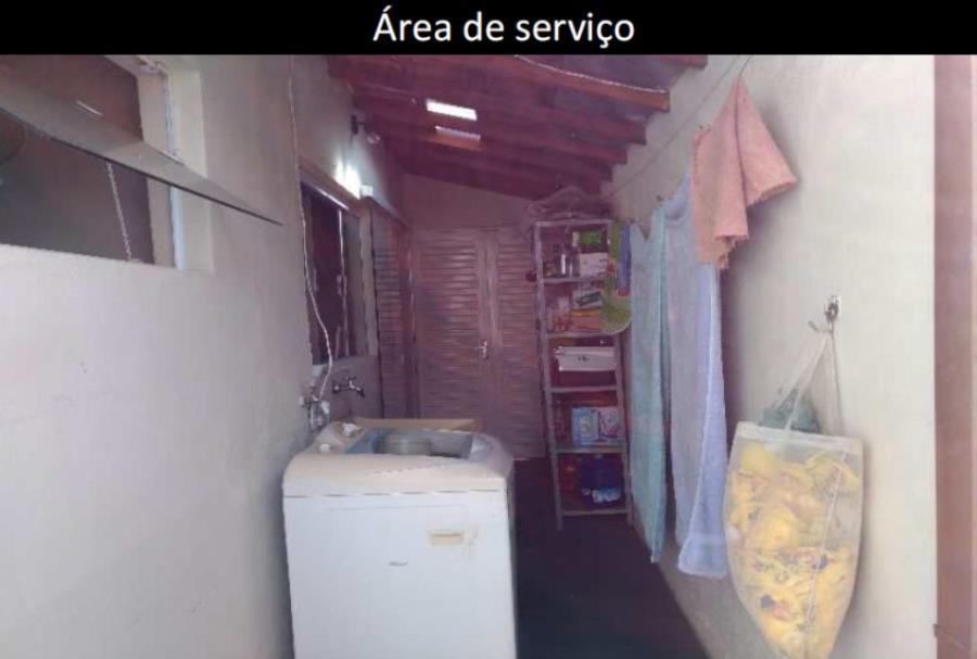 Amparo/SP - Ribeirão - Casa com 120m² Leilão Banco Inter, localizado em Amparo - SP, bairro Parque Rodrigues