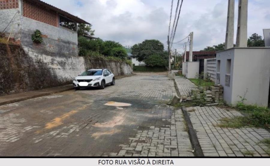 Blumenau/SC - Ribeirão Fresco - Casa com 82m² Leilão Banco Inter, localizado em Blumenau - SC, bairro Ribeirão Fresco