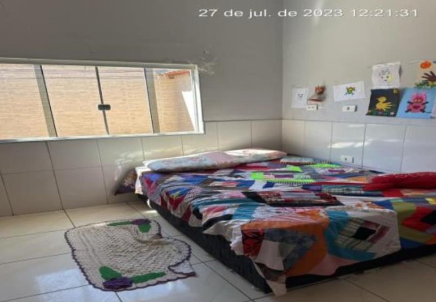 Rianápolis/GO - Setor Arlindo Silva - Casa com 294m² Leilão Banco Inter, localizado em Rianápolis - GO, bairro Setor Arlindo Silva