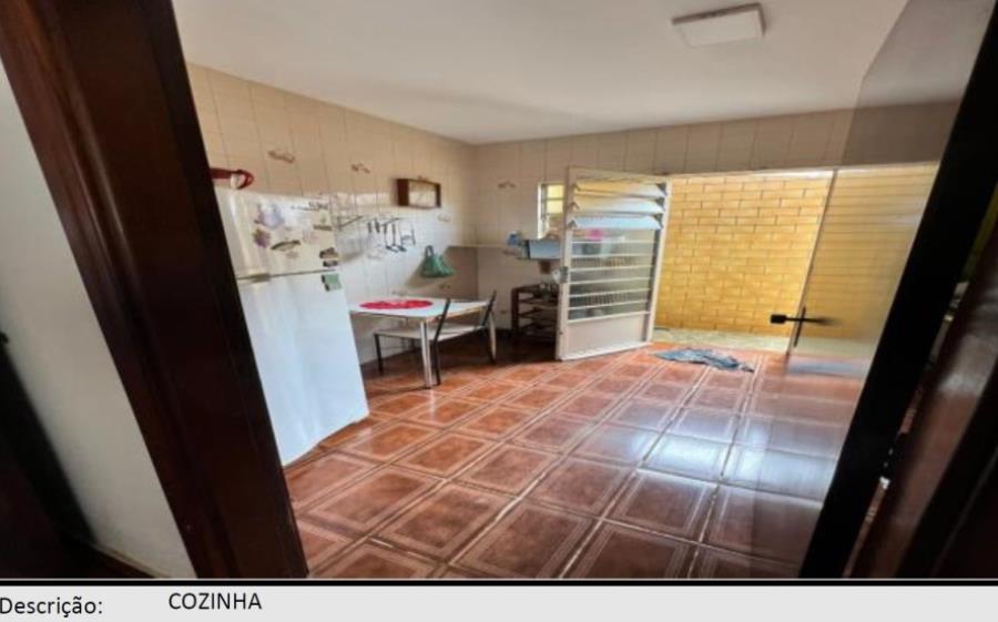Itararé/SP - Jardim Claudina - Casa com 168m² Leilão Banco Inter, localizado em Itararé - SP, bairro Jardim Claudina