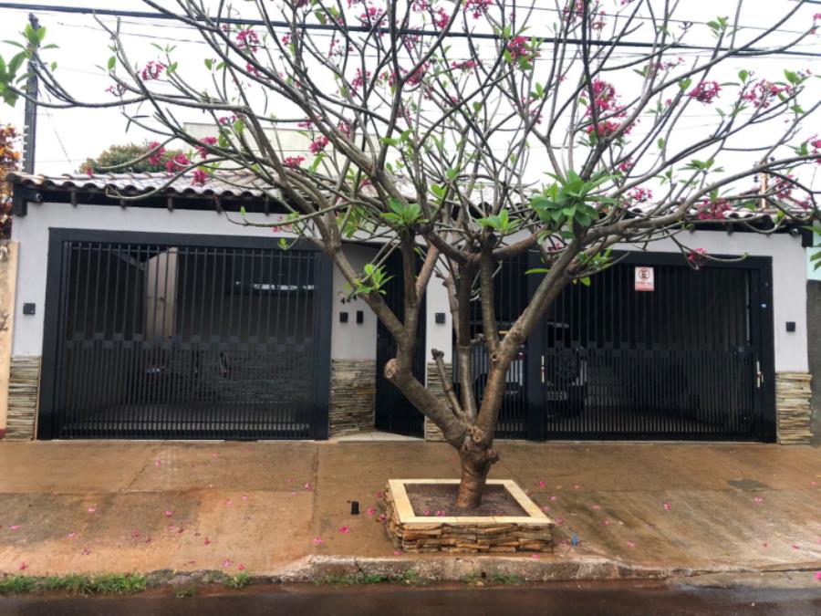 Campo Grande/MS - Vila São Sebastião - Casa com 500m² Leilão COMPANHIA PROVÍNCIA DE SECURITIZAÇÃO, localizado em Campo Grande - MS