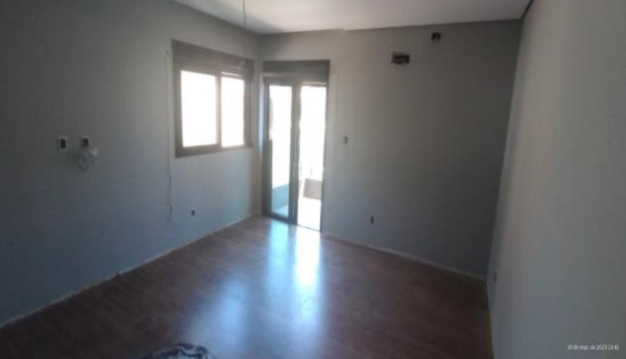 Pelotas/RS - Laranjal - Casa com 375m² Leilão Banco Inter, localizado em Pelotas - RS, bairro Laranjal