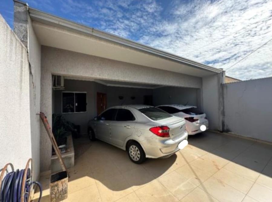 Arapongas/PR - Jardim Petrópolis - Casa com 129m² Leilão Banco Inter, localizado em Arapongas - PR, bairro Jardim Petrópolis