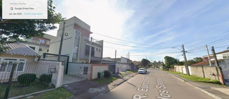 Curitiba/PR - Xaxim - Casa com 157m² Leilão Banco Inter, localizado em Curitiba - PR, bairro Xaxim