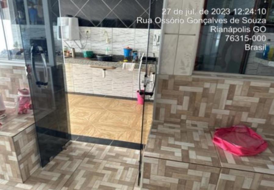 Rianápolis/GO - Setor Arlindo Silva - Casa com 294m² Leilão Banco Inter, localizado em Rianápolis - GO, bairro Setor Arlindo Silva