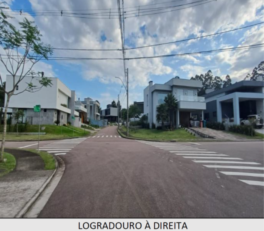 Porto Alegre/RS - Cond. Alphaville - Casa com 468m² Leilão Banco Inter, localizado em Porto Alegre - RS
