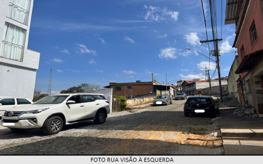 Barbacena/MG - Diniz II - Apartamento com 62m² Leilão Banco Inter, localizado em Barbacena - MG