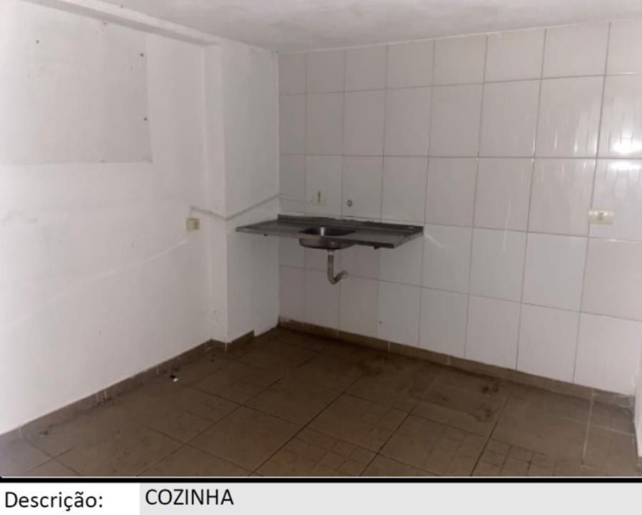 Taboão da Serra/SP - Parque Santos Dumont - Prédio comercial com 300m² Leilão Banco Inter, localizado em Taboão Da Serra - SP, bairro Parque Santos Dumont