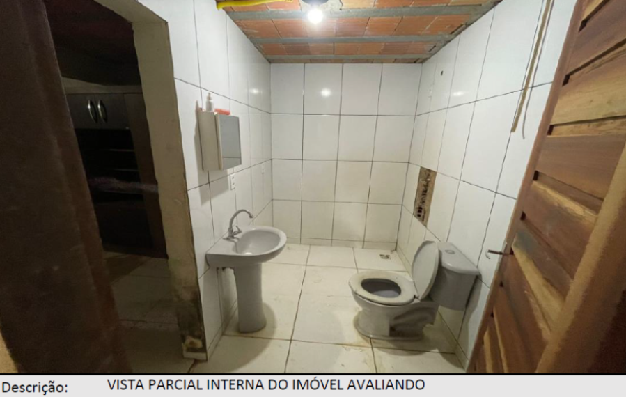Buriticupu/MA - Casa com 420 m² Leilão Banco Inter, localizado em Buriticupu - MA, bairro Centro