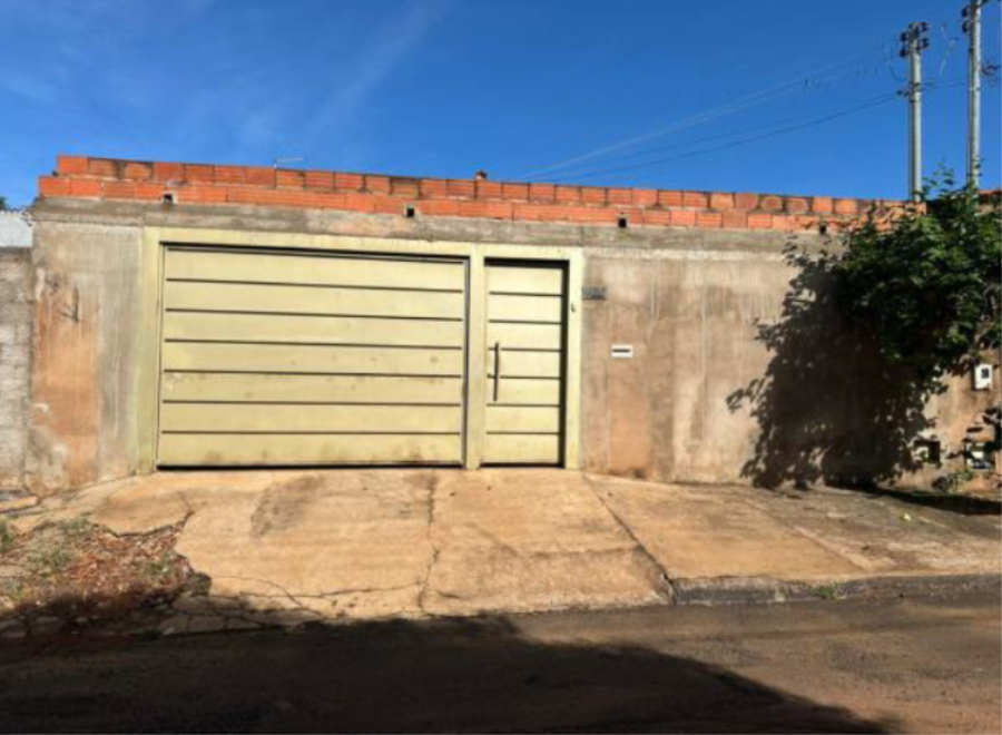 Rio Verde/GO - Vila Santa Cruz II – Casa com 165m² Leilão Banco Inter, localizado em Rio Verde - GO