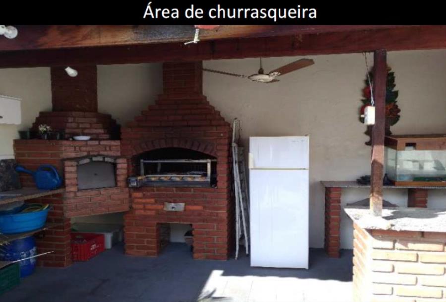 Amparo/SP - Ribeirão - Casa com 120m² Leilão Banco Inter, localizado em Amparo - SP, bairro Parque Rodrigues