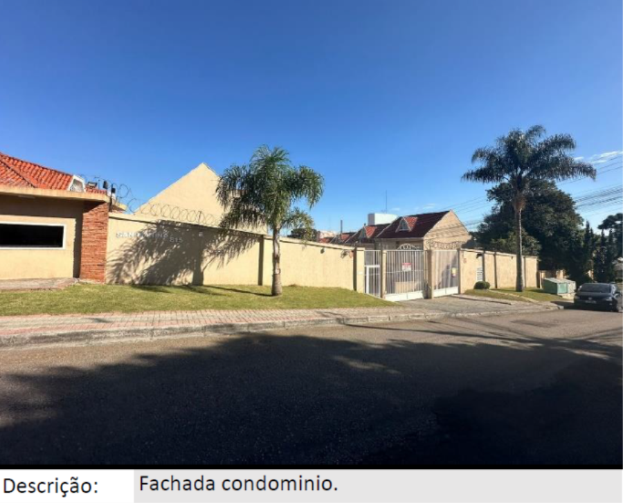 Foto de Casa em leilão em Curitiba - PR