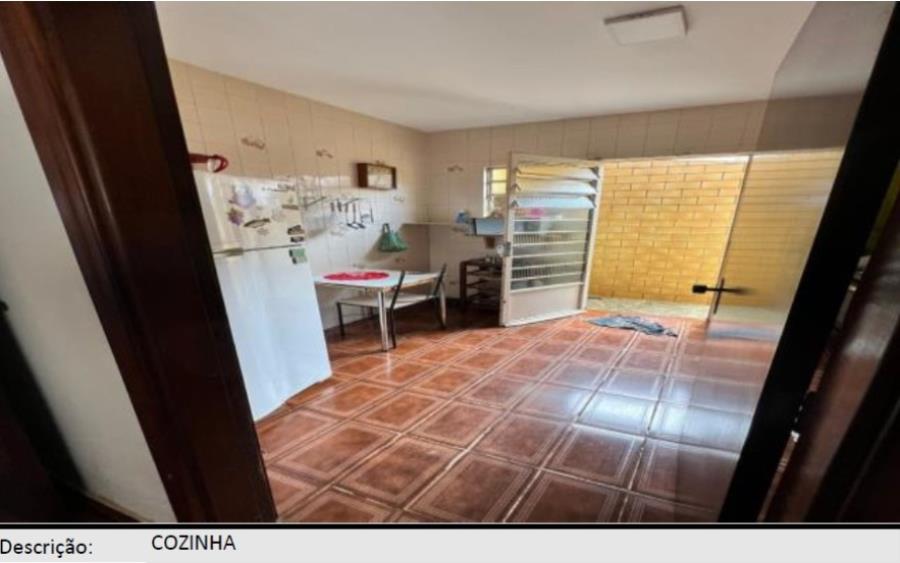 Itararé/SP – Jardim Claudina – Casa com 328m² Leilão Banco Inter, localizado em Itararé - SP, bairro Jardim Claudina