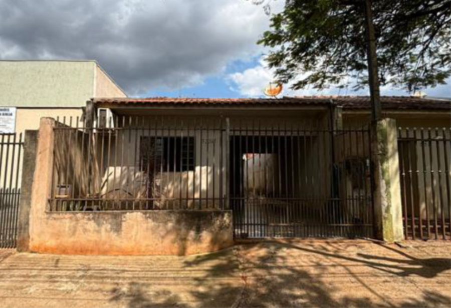 Maringá/PR - Loteamento Grajaú - Casa com 98m² Leilão Banco Inter, localizado em Maringá - PR