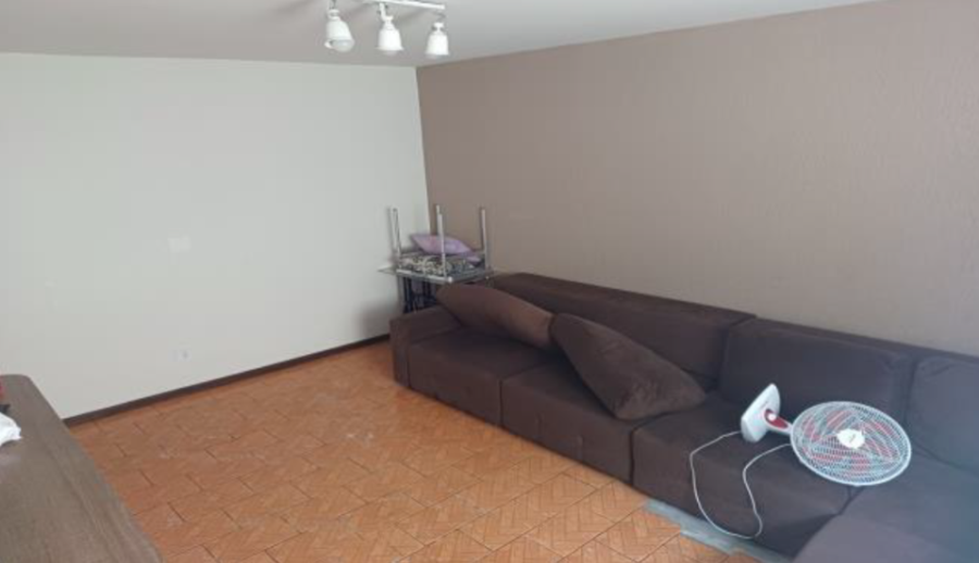 Curitiba/PR – Santa Cândida – Casa em área de 330m² Leilão Banco Inter, localizado em Curitiba - PR