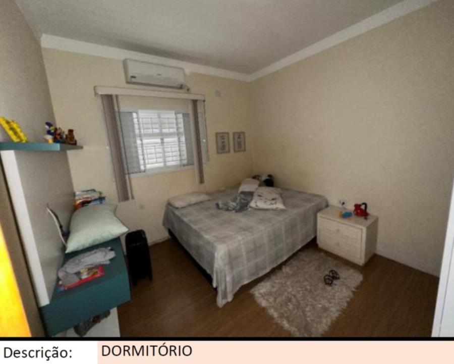 Arapongas/PR - Jardim Petrópolis - Casa com 129m² Leilão Banco Inter, localizado em Arapongas - PR, bairro Jardim Petrópolis