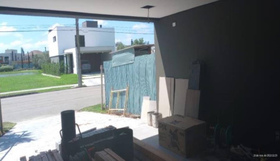 Pelotas/RS - Laranjal - Casa com 375m² Leilão Banco Inter, localizado em Pelotas - RS, bairro Laranjal