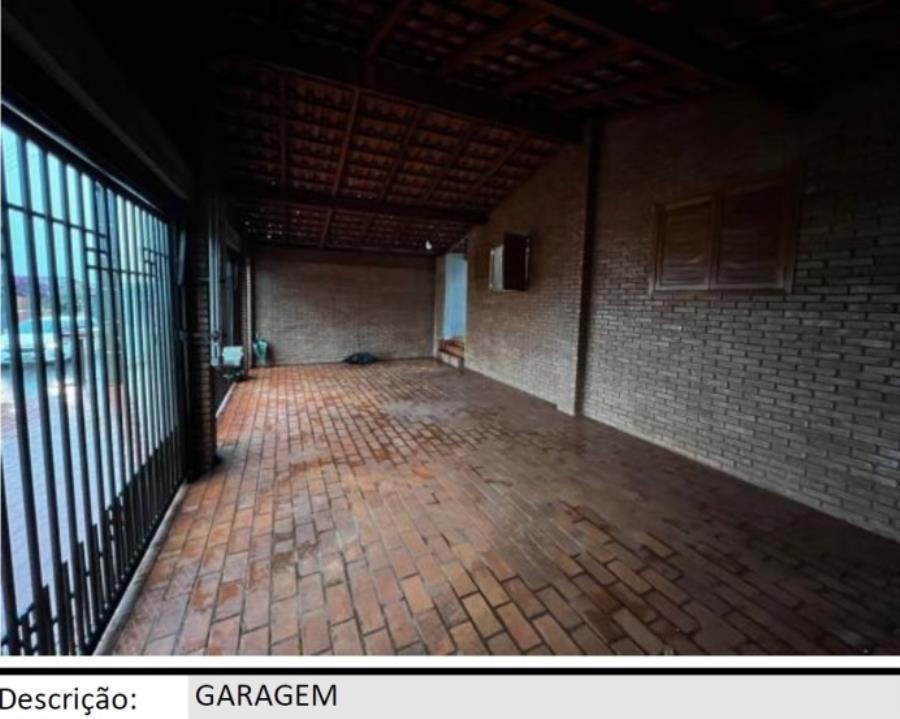 Rio Verde/GO - Jardim São Tomaz - Casa com 198m² Leilão Banco Inter, localizado em Rio Verde - GO, bairro Jardim São Tomáz