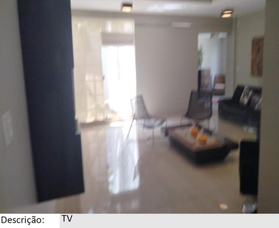 Patos de Minas/MG - Alto dos Caiçaras - Casa com 790m² Leilão Banco Inter, localizado em Patos De Minas - MG, bairro Alto dos Caiçaras
