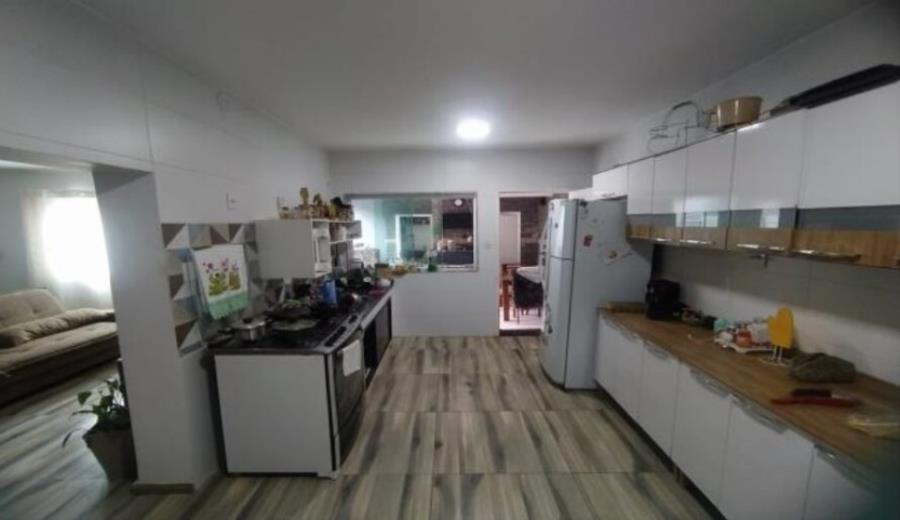Volta Redonda/RJ – Retiro – Casa com 142m² Leilão Banco Inter, localizado em Volta Redonda - RJ, bairro Retiro