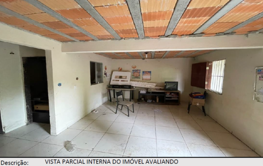 Buriticupu/MA - Casa com 420 m² Leilão Banco Inter, localizado em Buriticupu - MA, bairro Centro