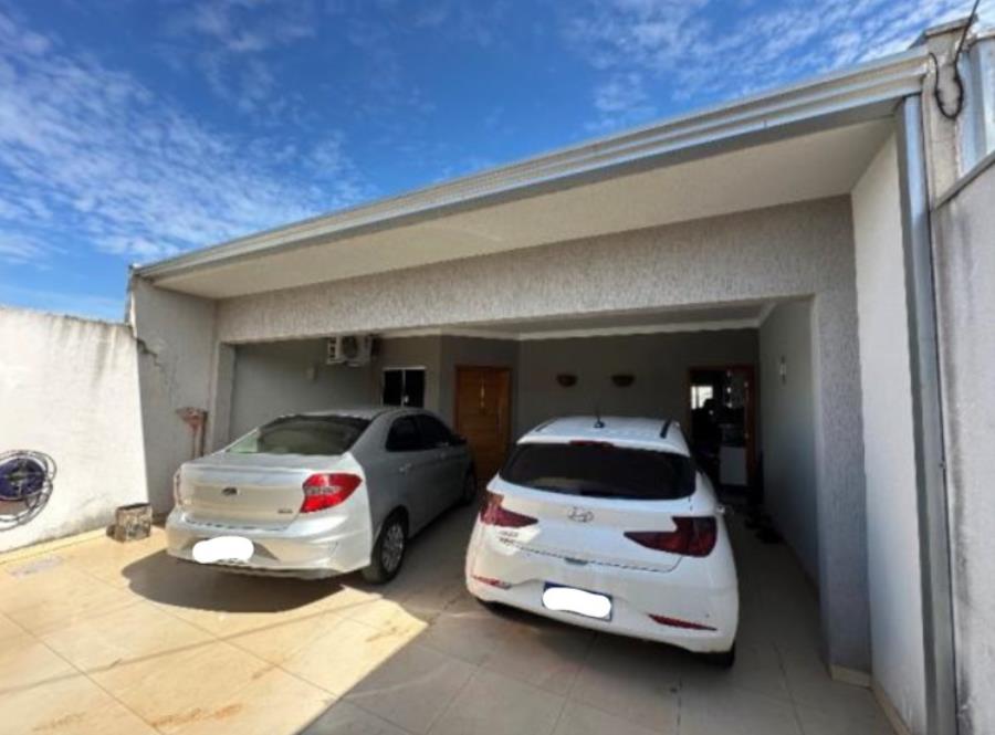 Arapongas/PR - Jardim Petrópolis - Casa com 129m² Leilão Banco Inter, localizado em Arapongas - PR, bairro Jardim Petrópolis