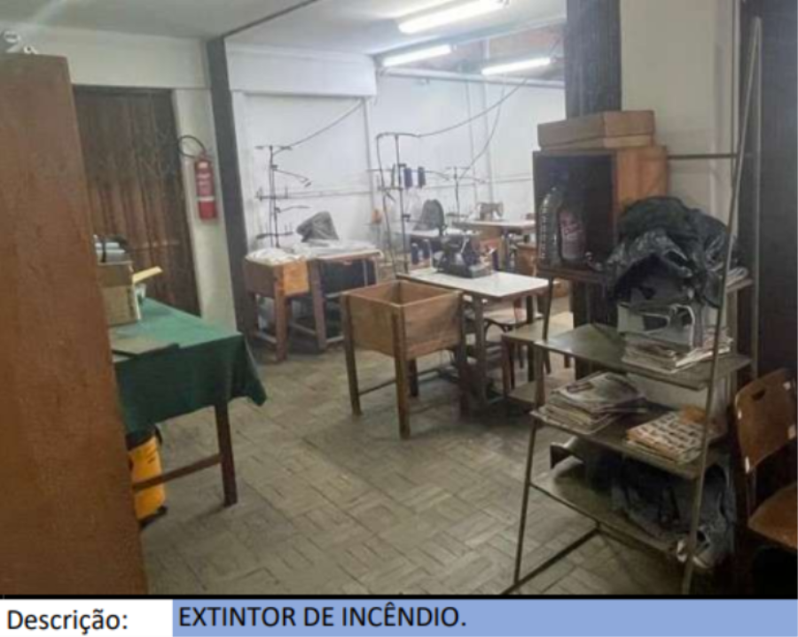 Belo Horizonte/MG - Nova Floresta - Prédio comercial Particular, localizado em Belo Horizonte - MG