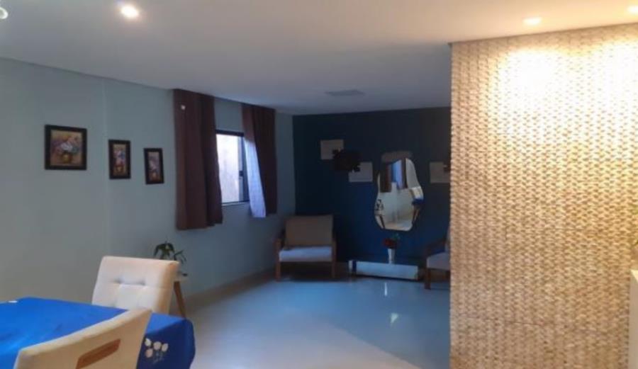 Águas Lindas de Goiás/GO - Jardim Brasília III - Casa com 325m² Leilão Banco Inter, localizado em Águas Lindas De Goiás - GO, bairro Jardim Brasília Ii