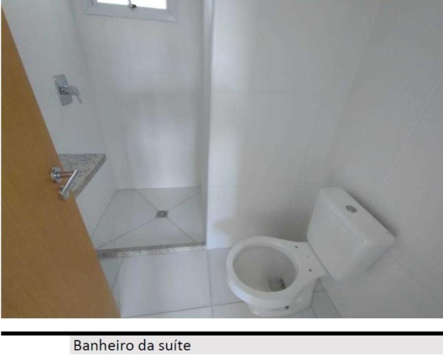 Esplanada/BA - Baixio - Apartamento com 58m² Leilão Banco Inter, localizado em Esplanada - BA, bairro Baixio