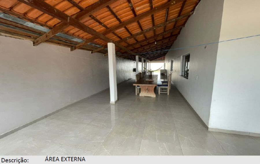 Buriticupu/MA - Casa com 420 m² Leilão Banco Inter, localizado em Buriticupu - MA, bairro Centro
