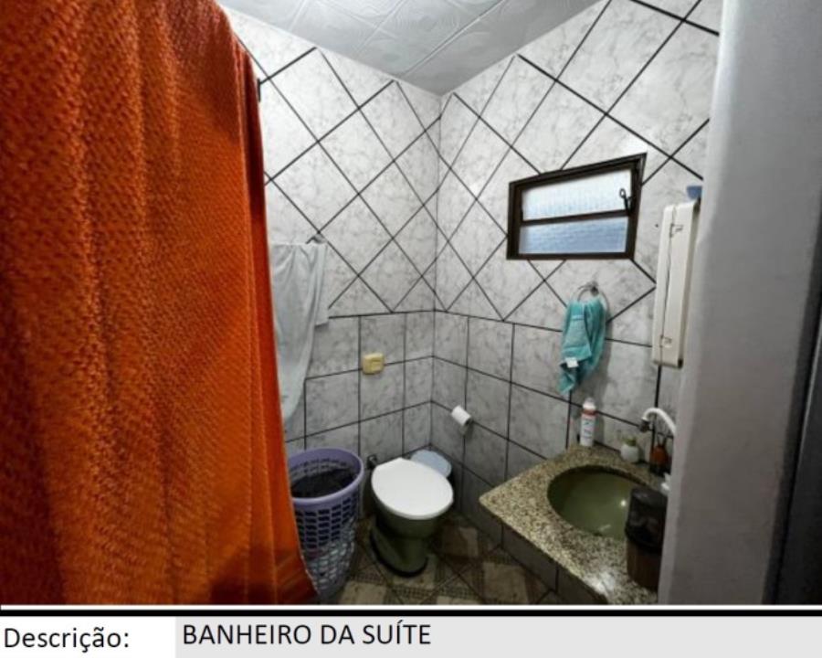 Rio Verde/GO - Jardim São Tomaz - Casa com 198m² Leilão Banco Inter, localizado em Rio Verde - GO, bairro Jardim São Tomáz
