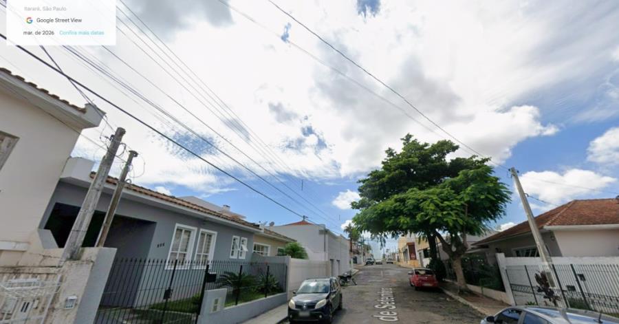 Itararé/SP - Jardim Claudina - Casa com 168m² Leilão Banco Inter, localizado em Itararé - SP, bairro Jardim Claudina
