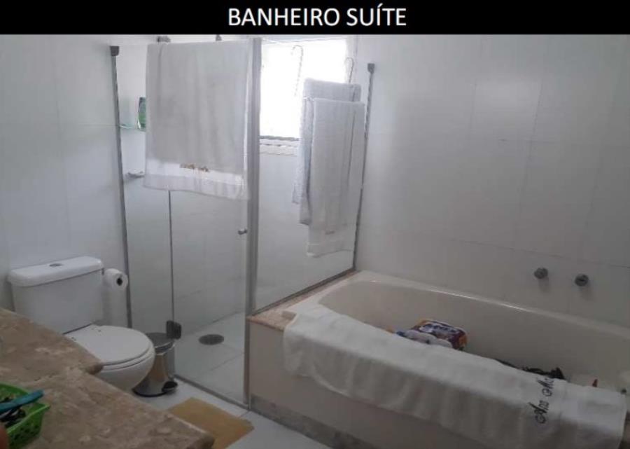 São José dos Campos/SP - Urbanova - Casa com 337m² Leilão Banco Inter, localizado em São José Dos Campos - SP, bairro Santana do Paraíba